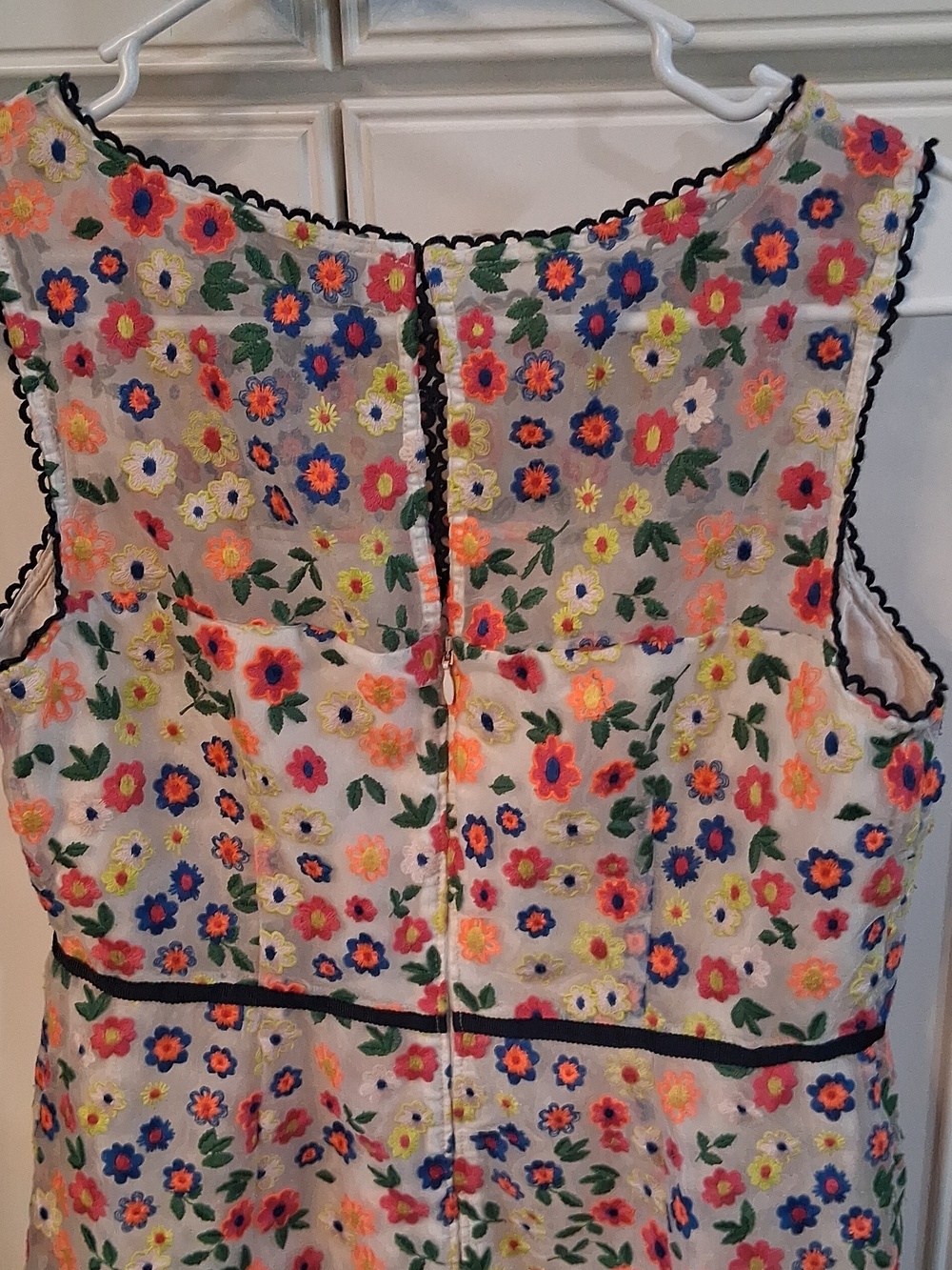 Boden Marjorie Organza White Sleeveless Midi Dress with Multicolor Floral Print - Picture 9 of 10